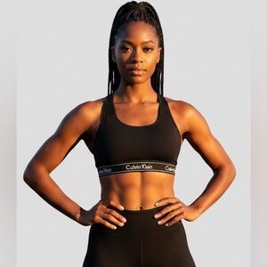 Calvin Klein black workout top, great condition, size S/P